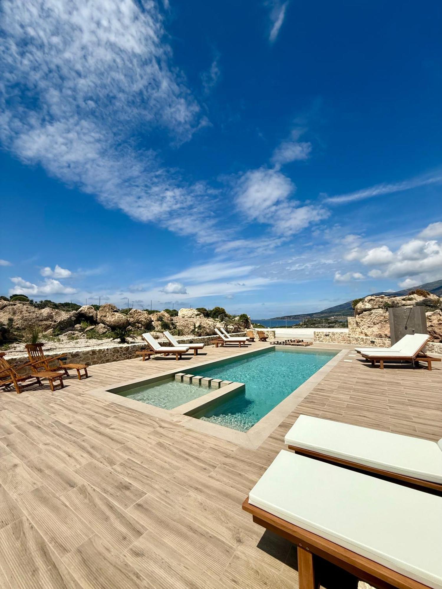 Cove Elafonisi Apartments Agios Pandeleimon  Exterior foto
